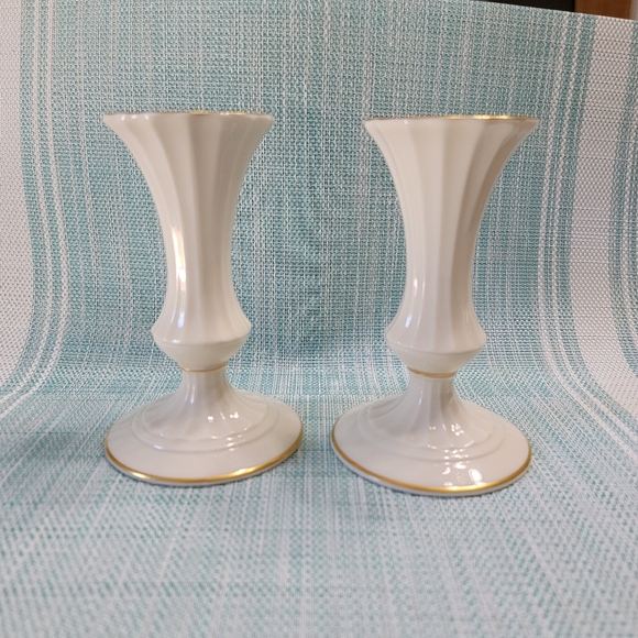 Lenox classic flutted candlestick holder pair ivory with gold trim used - Picture 1 of 7
